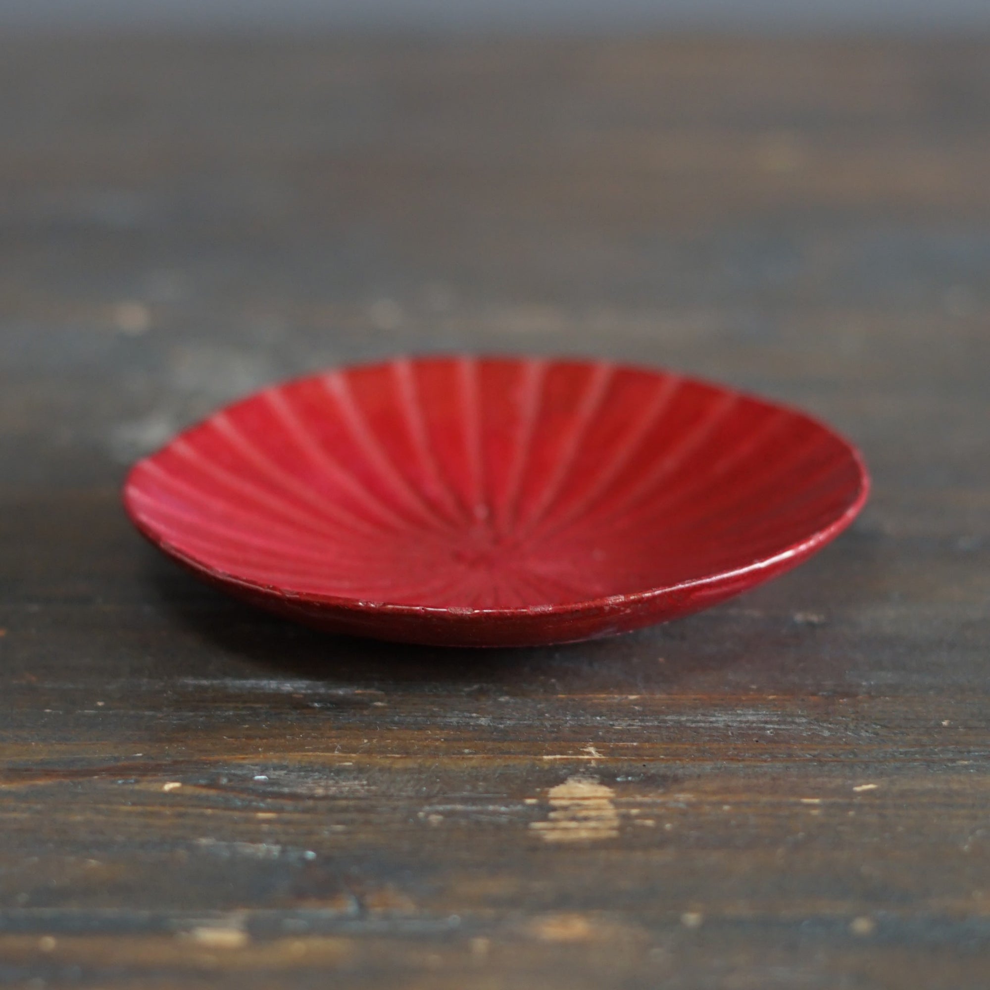 Small Red Plate #HT493F