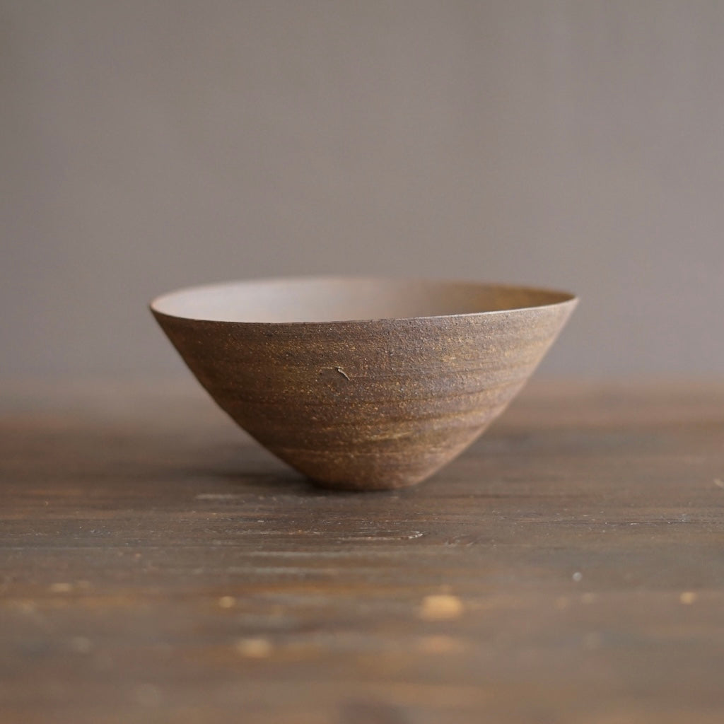 Brown Bowl #AK25G