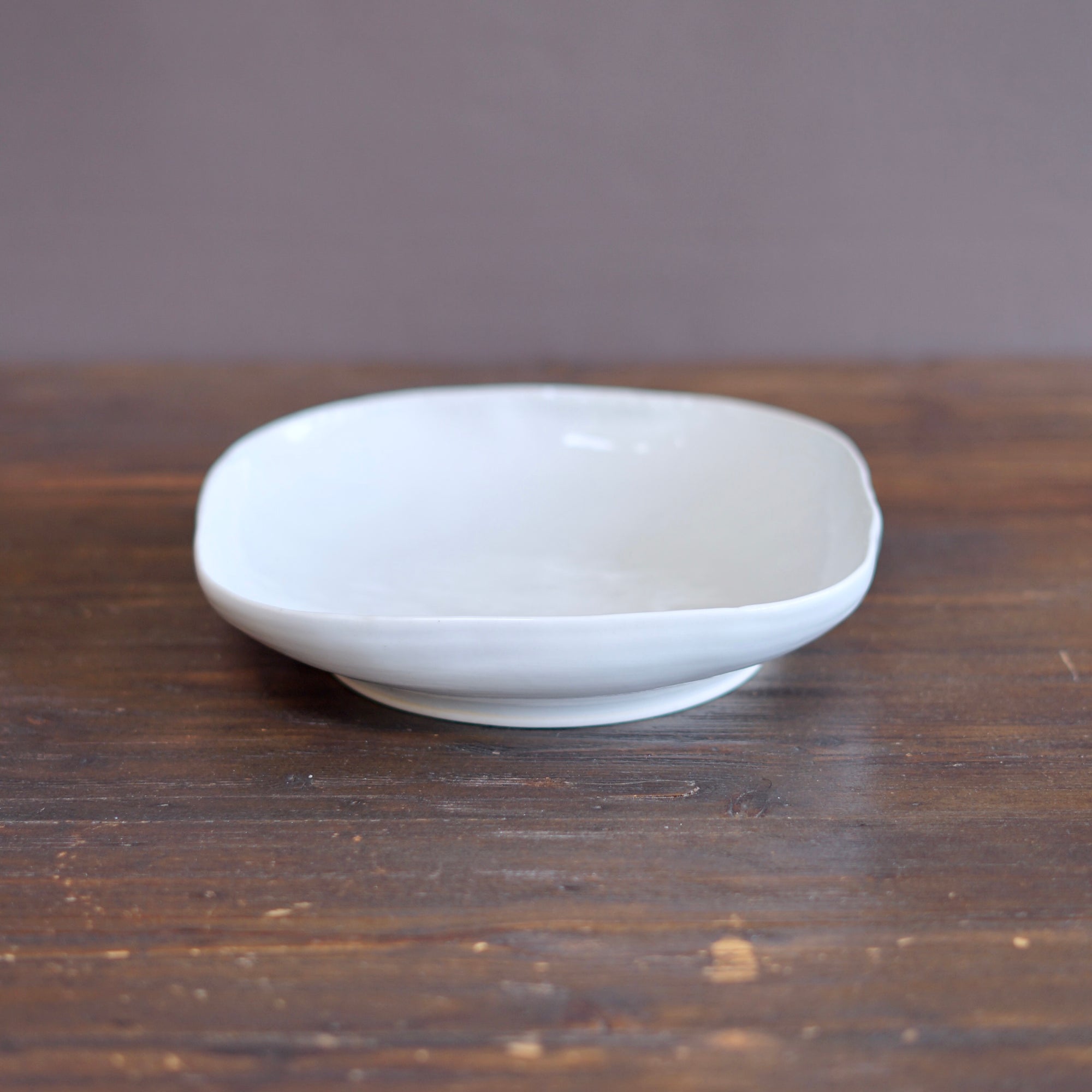 English Porcelain Serving Bowl #UM31B