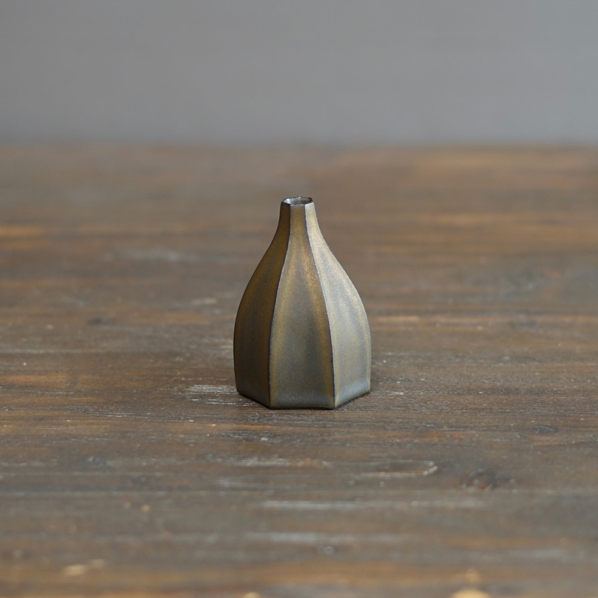 Brown Bud Vase #KT06