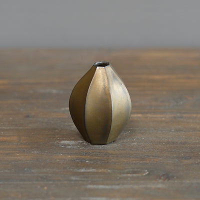 Brown Bud Vase #KT07