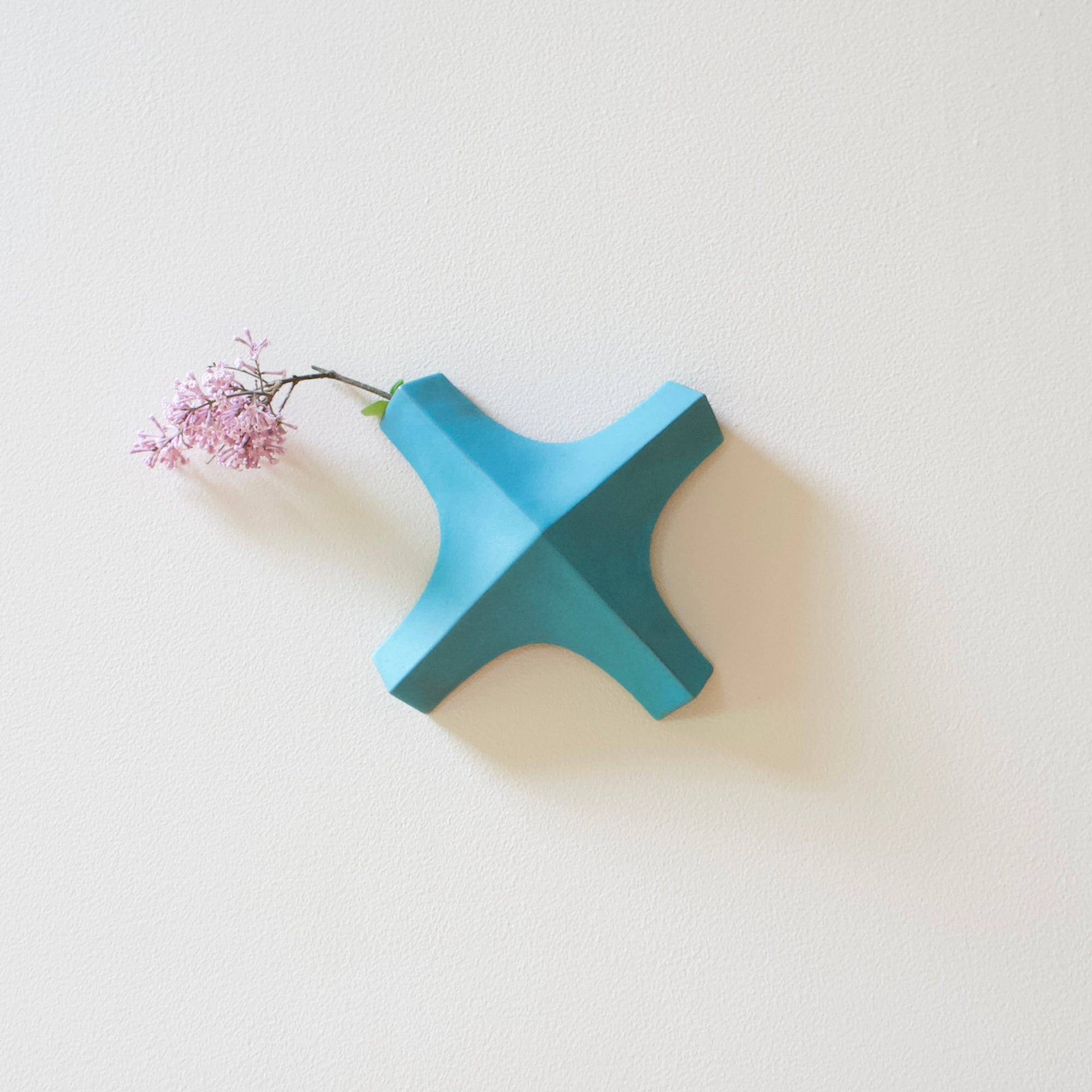 Blue "X" Hanging Flower Vase #KT053A
