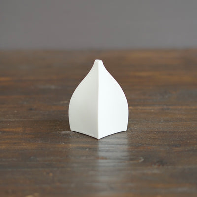 White Bud Vase #KT37