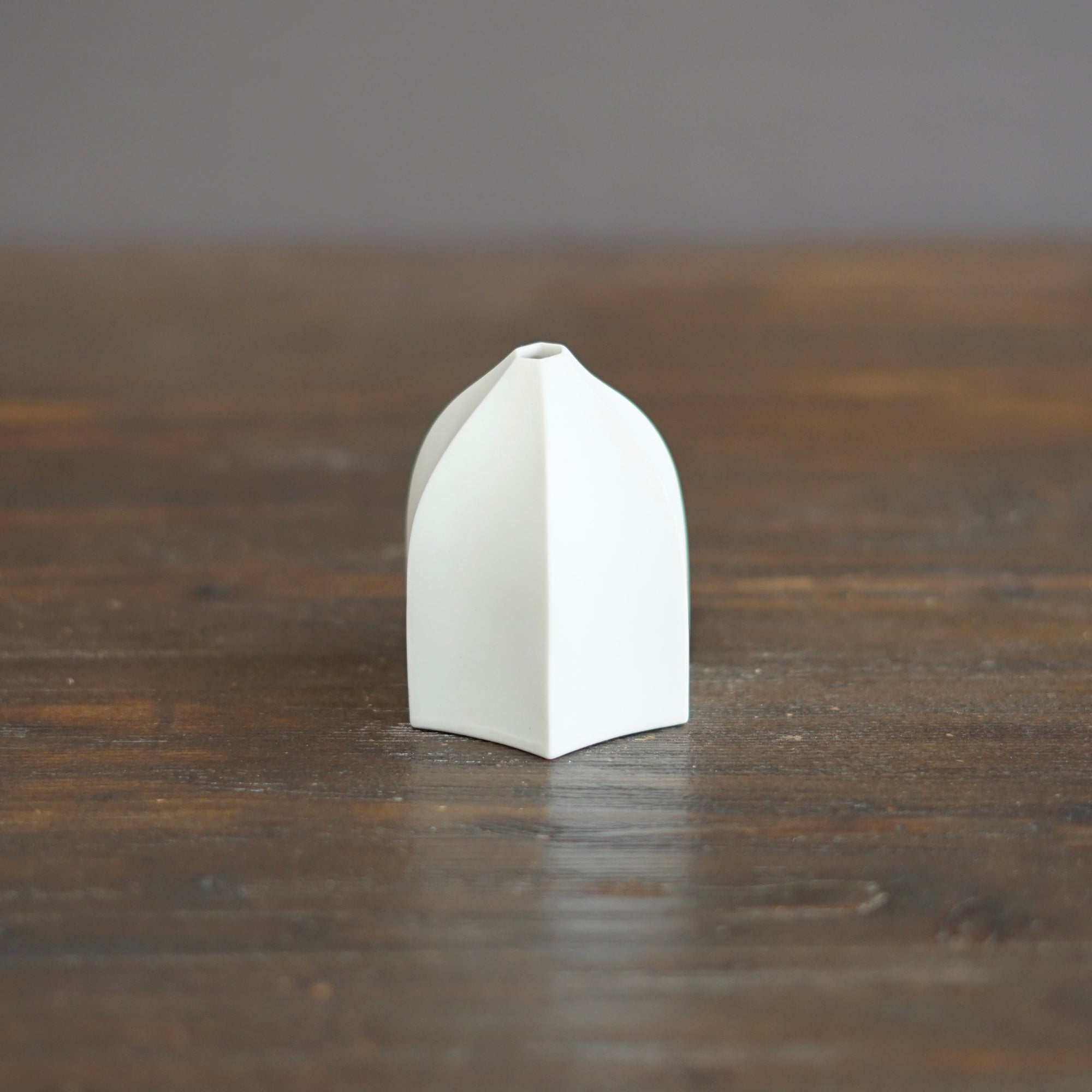 White Bud Vase #KT41