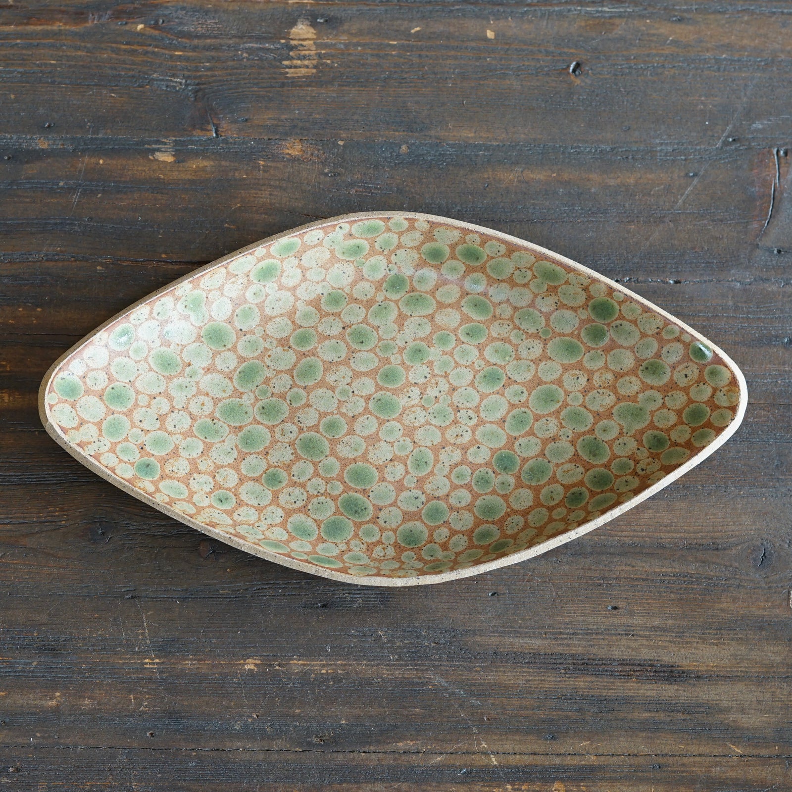 Green Dots Diamond Plate #LK894A