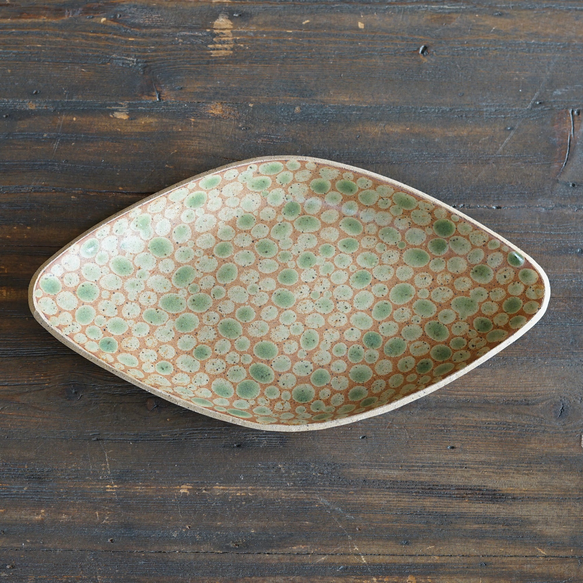 Green Dots Diamond Plate #LK894A