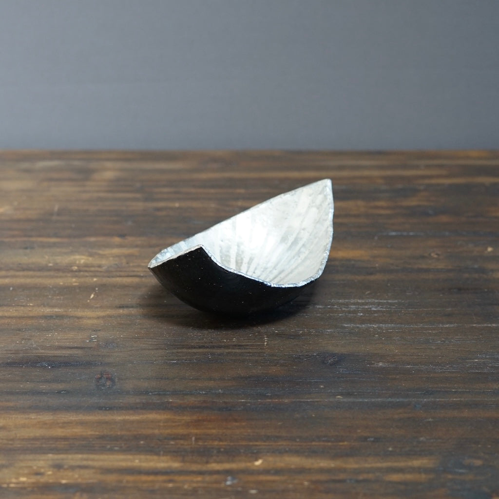 Half Moon Plate #HT425D