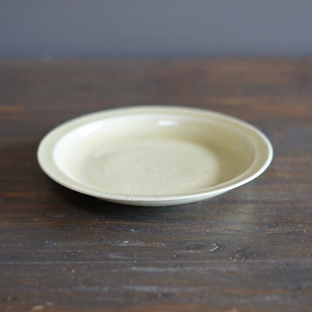 Beige Medium Plate #TK3
