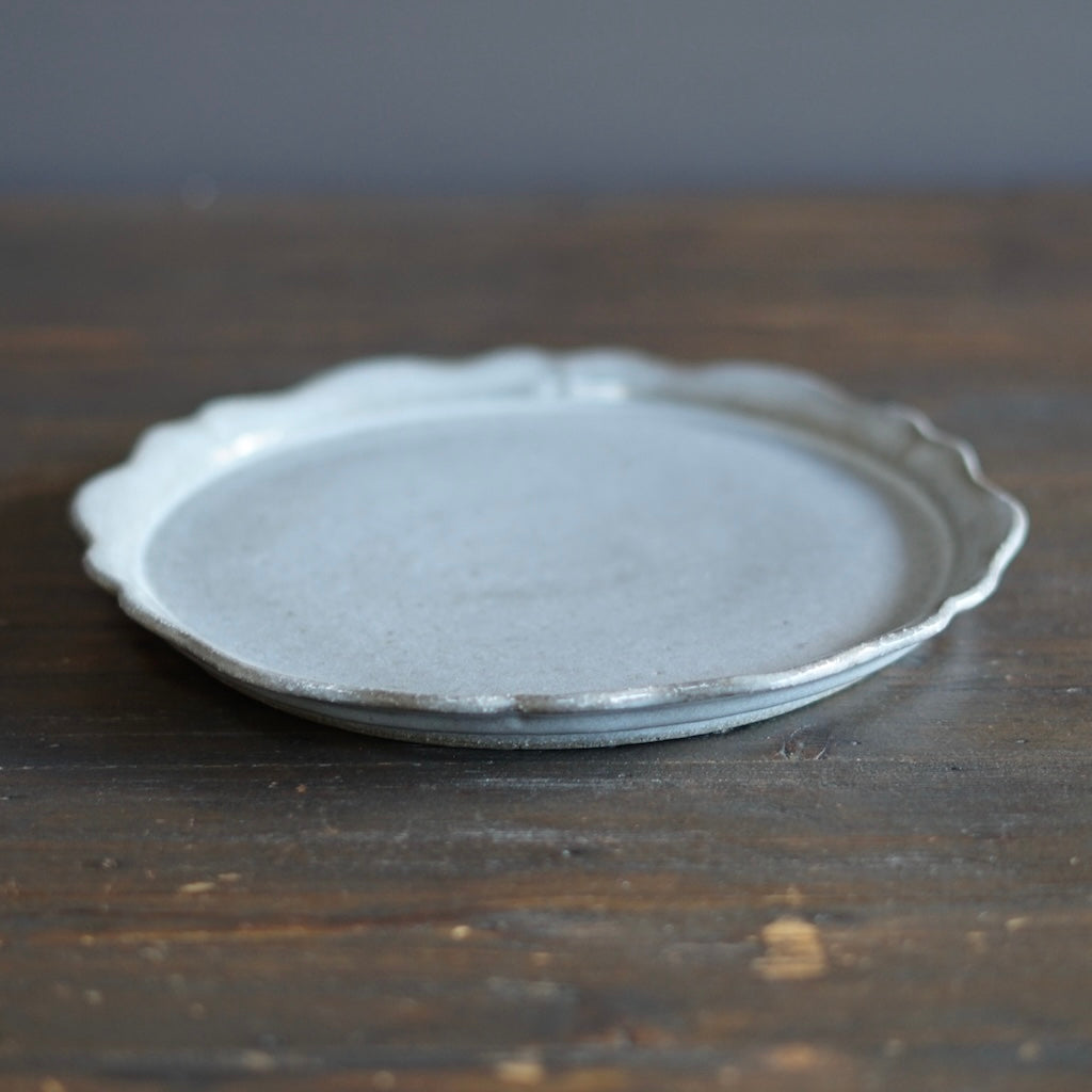 Light Gray Medium Plate #TK8