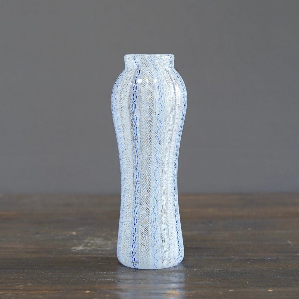 Lace Glass Flower Vase #U15