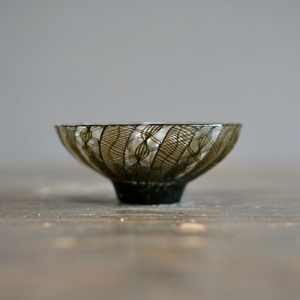 Godzilla Lace Shallow Bowl #U17C