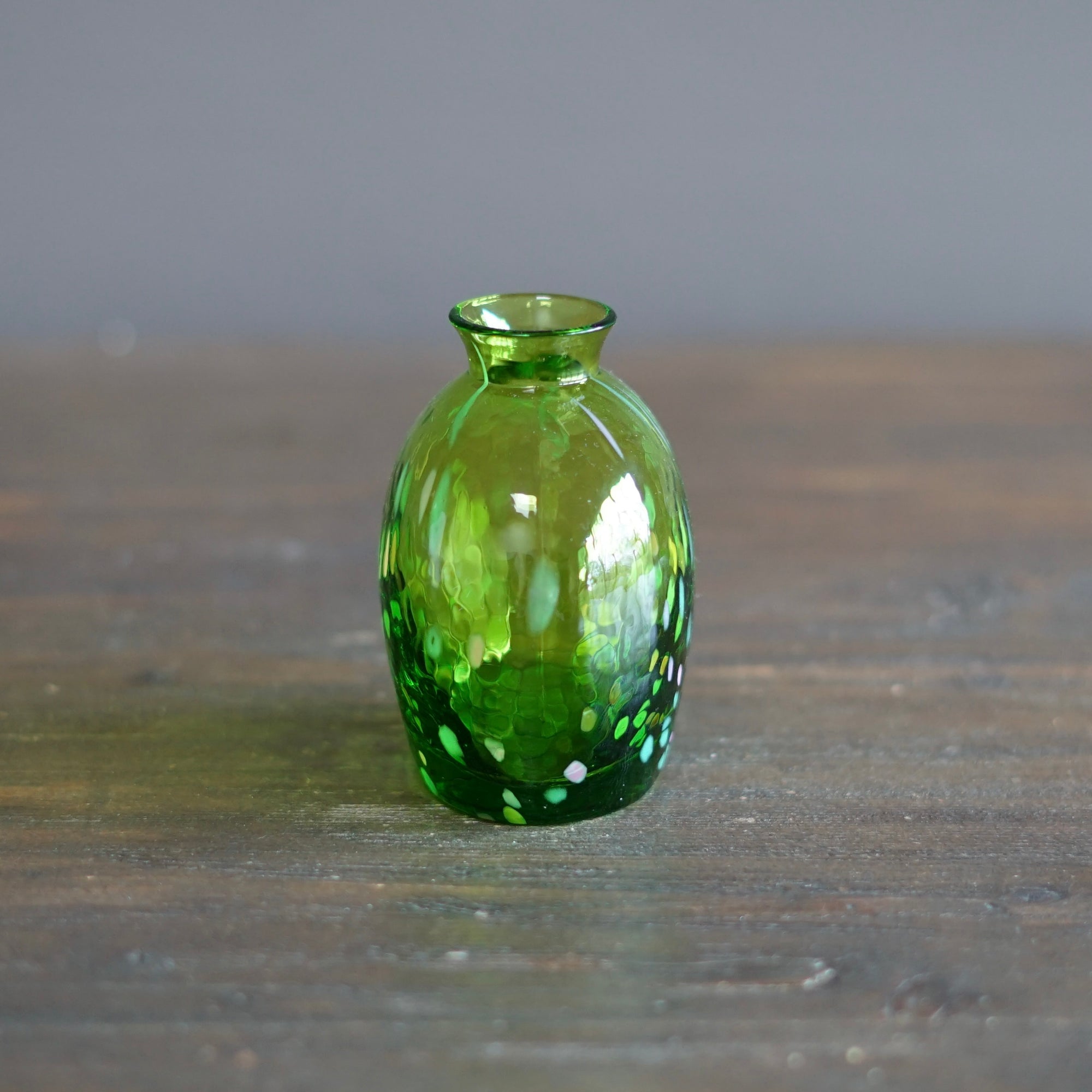 Green Petal Bud Vase #MZ23