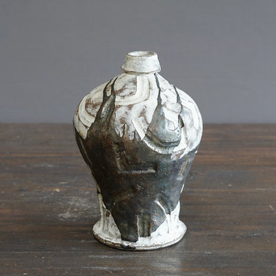 Carved Flower Vase #HT510