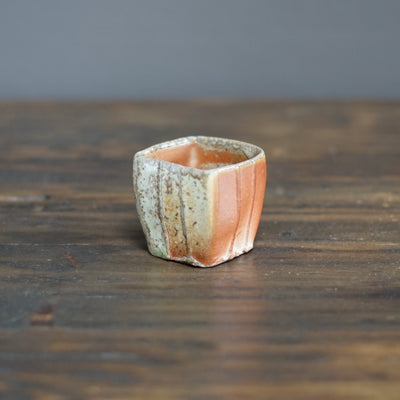 GUINOMI Sake Cup #BC34B