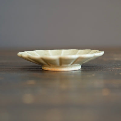 Flower Shaped Soy Plate Olive #4A