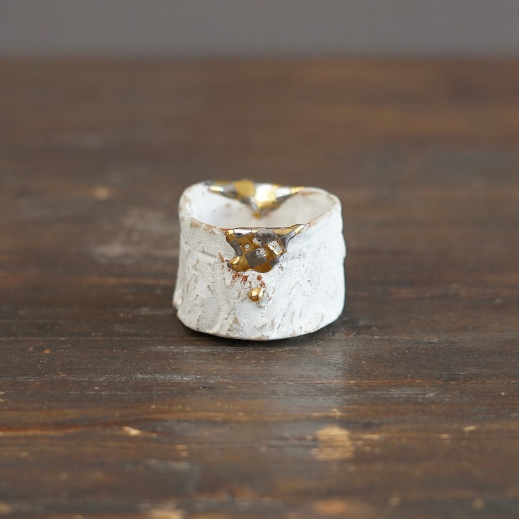 Gilded Clouds GUINOMI Sake Cup #HT527