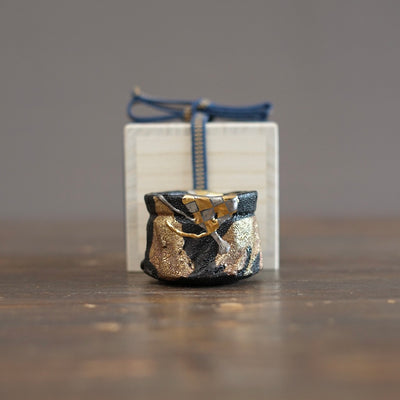 Gilded Coal GUINOMI Sake Cup #HT528