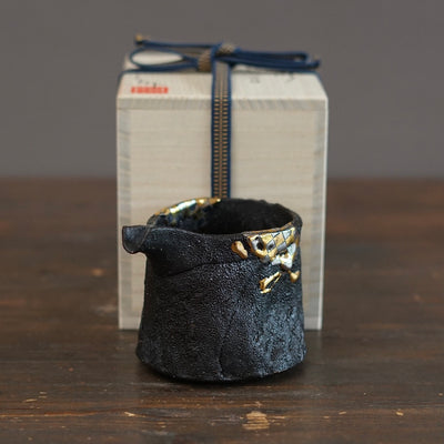 Gilded Coal KATAKUCHI Sake Server #HT535