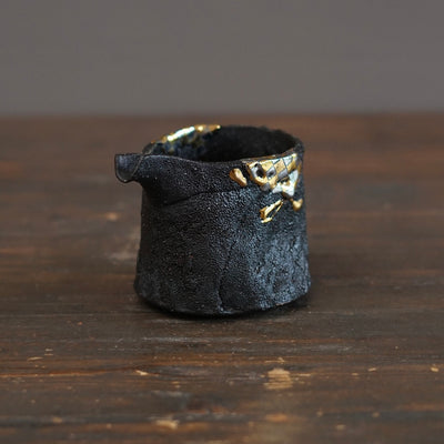 Gilded Coal KATAKUCHI Sake Server #HT535