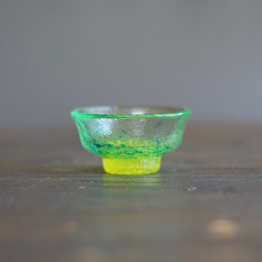 Green Petal Sake Cup #W9033