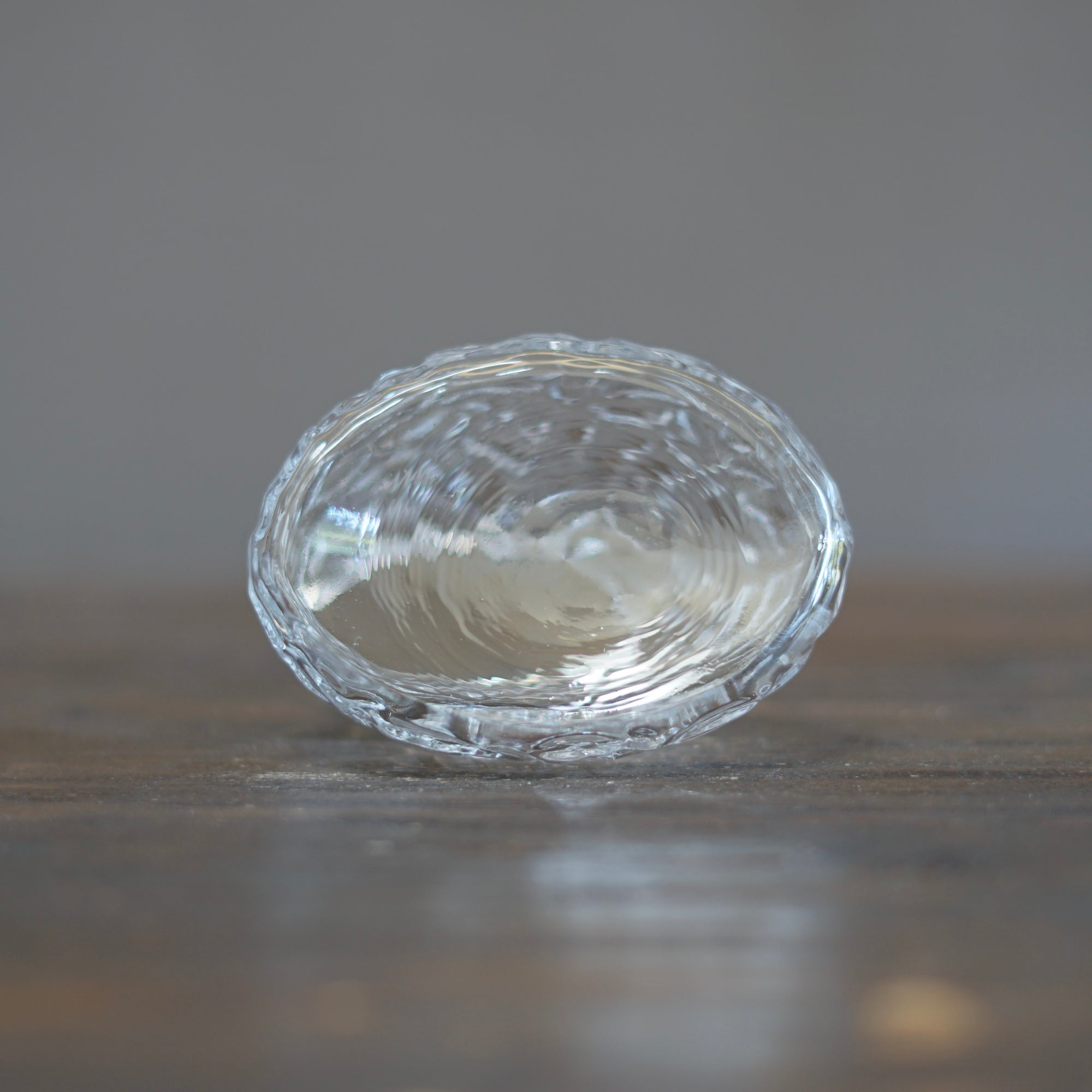 Wavy Glass Server #MZ1203