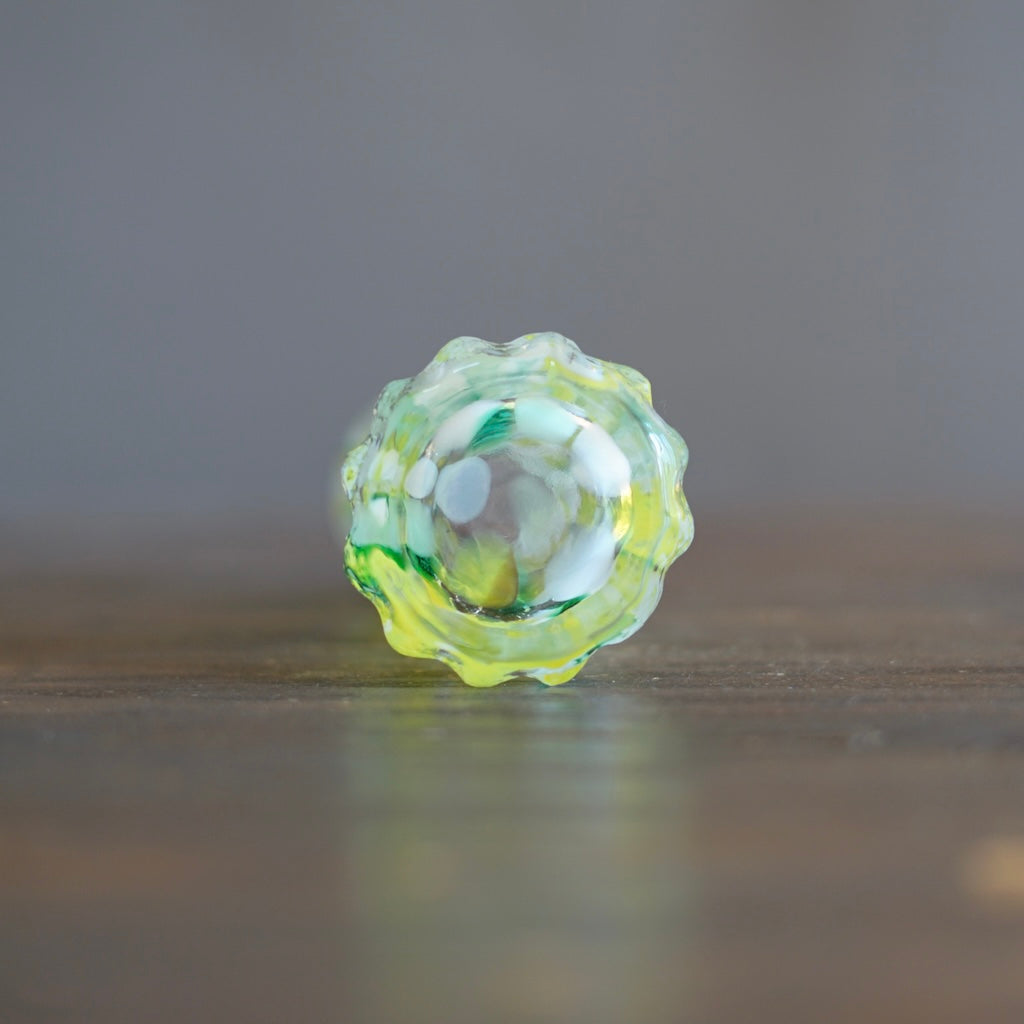 Falling Petals Flower Vase #MZ16