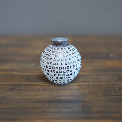 Black / White Globe Bud Vase #YY2B