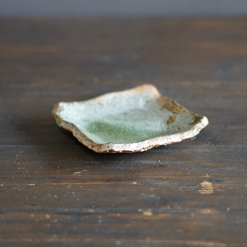 Small Square Plate #FQ721A