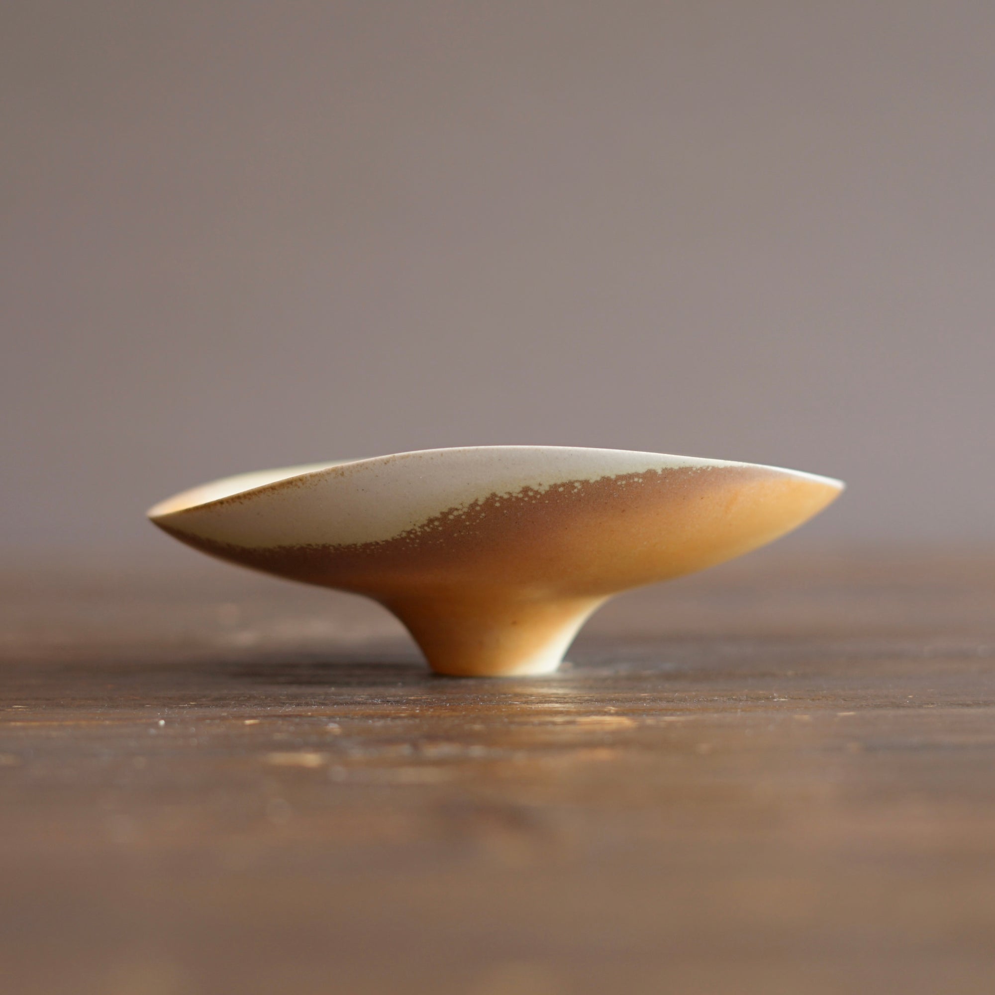 Footed Plate #ZP1787