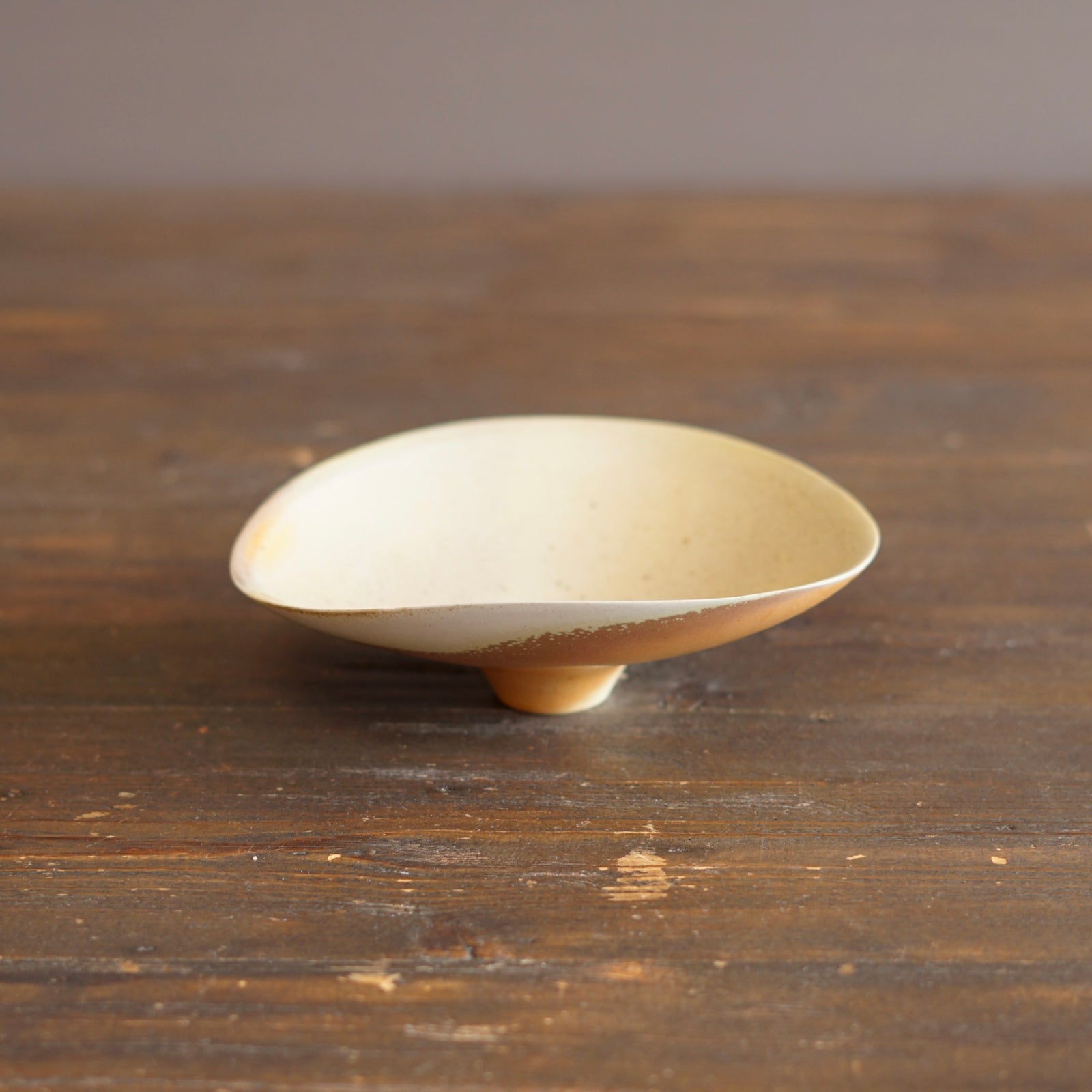 Footed Plate #ZP1787