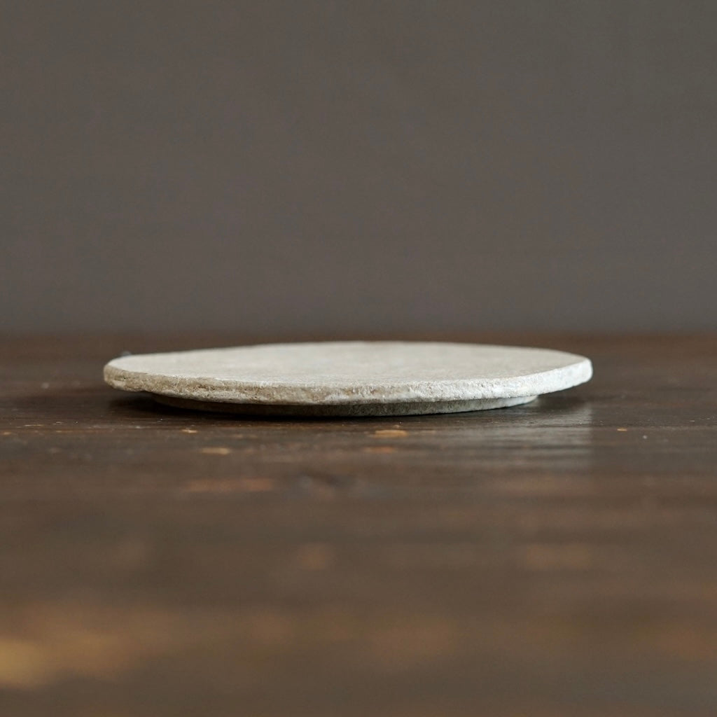 Disc Plate, Kaolinitic Clay Finish #MG2D