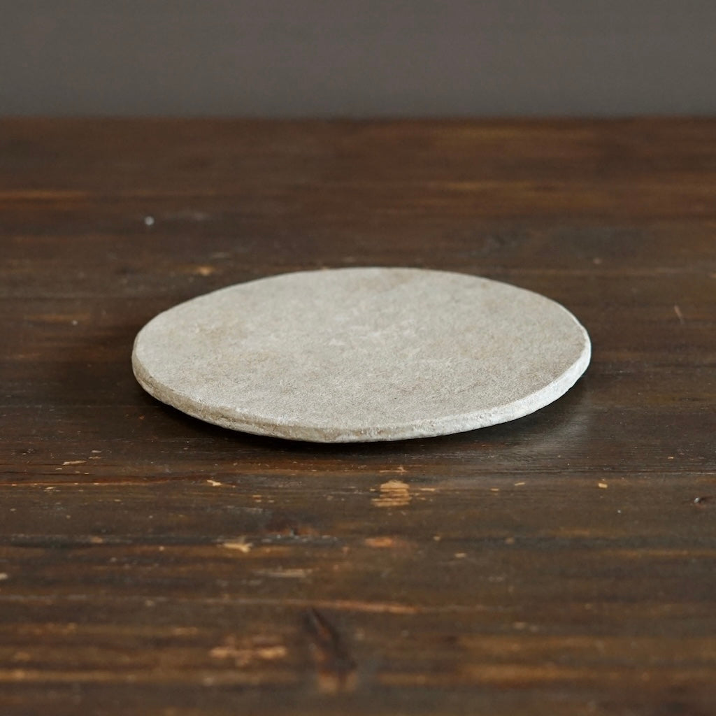 Disc Plate, Kaolinitic Clay Finish #MG2D