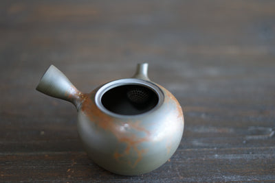 Happy Dog Sake / Tea Cup #K40A