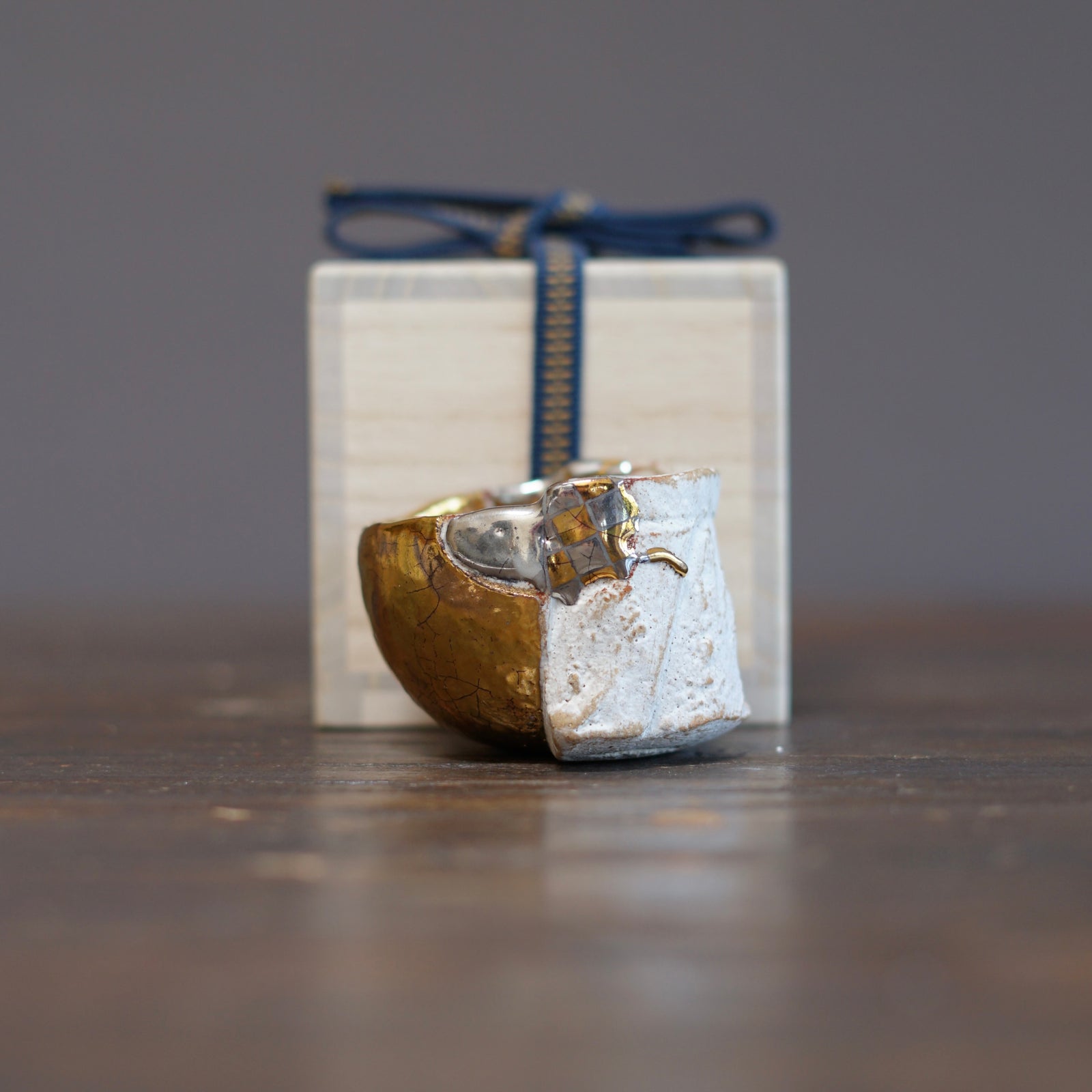 Half and Half Gilded Cloud GUINOMI Sake Cup #HT518