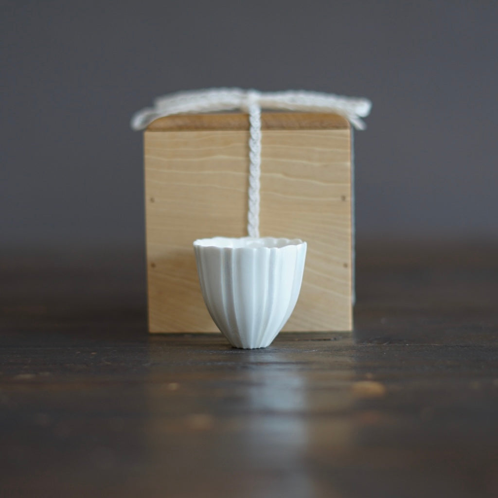 Porcelain GUINOMI Sake Cup #ISH5A
