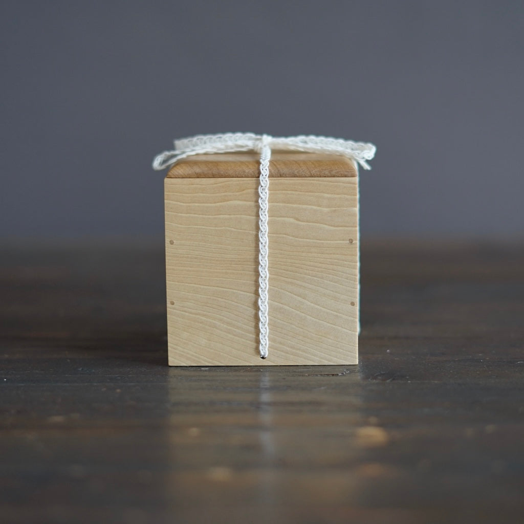 Porcelain GUINOMI Sake Cup #ISH5A