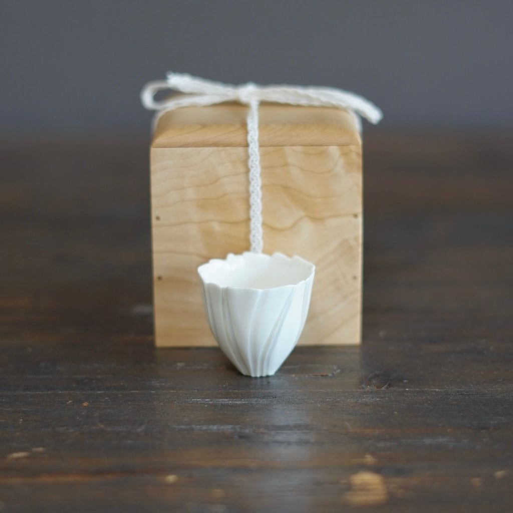 Porcelain GUINOMI Sake Cup #ISH5B
