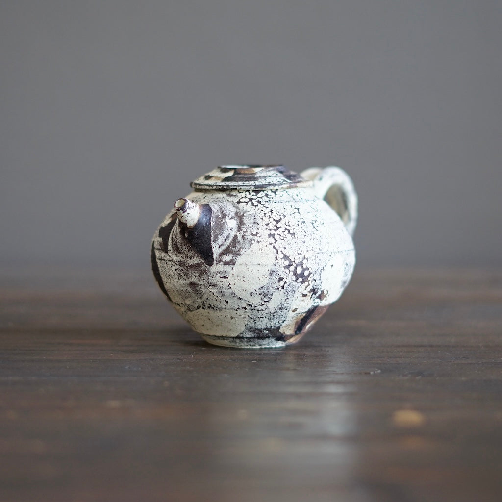 GYOKKAKU Tea Pot #AK007A