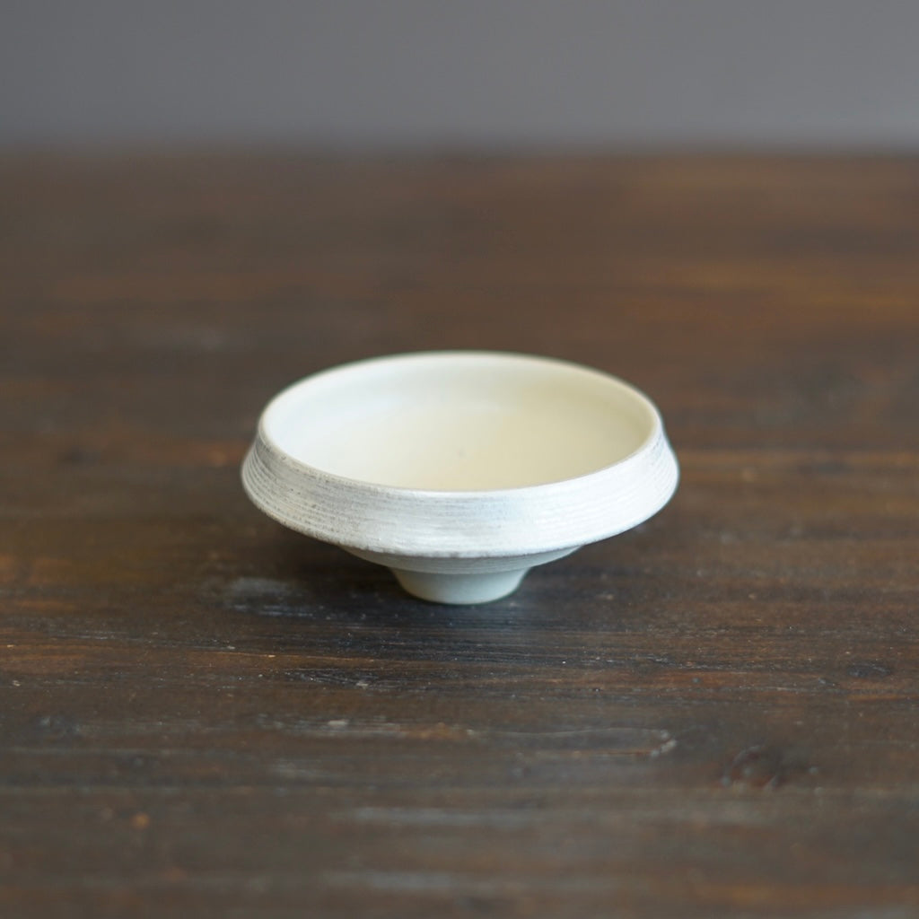 Small Moon Plate #OMT138B