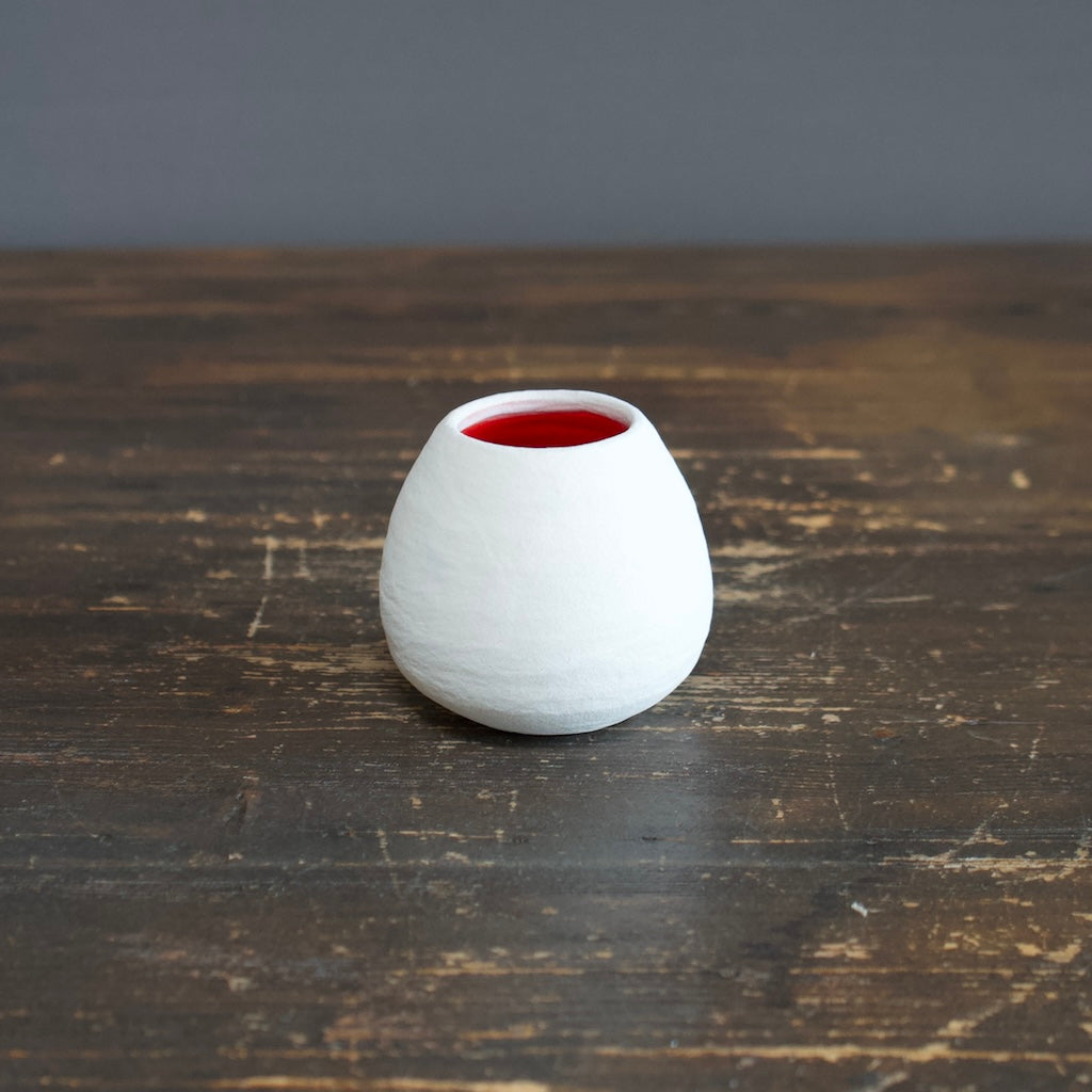 Mini Dino Vase Frost White / Red #JT280D
