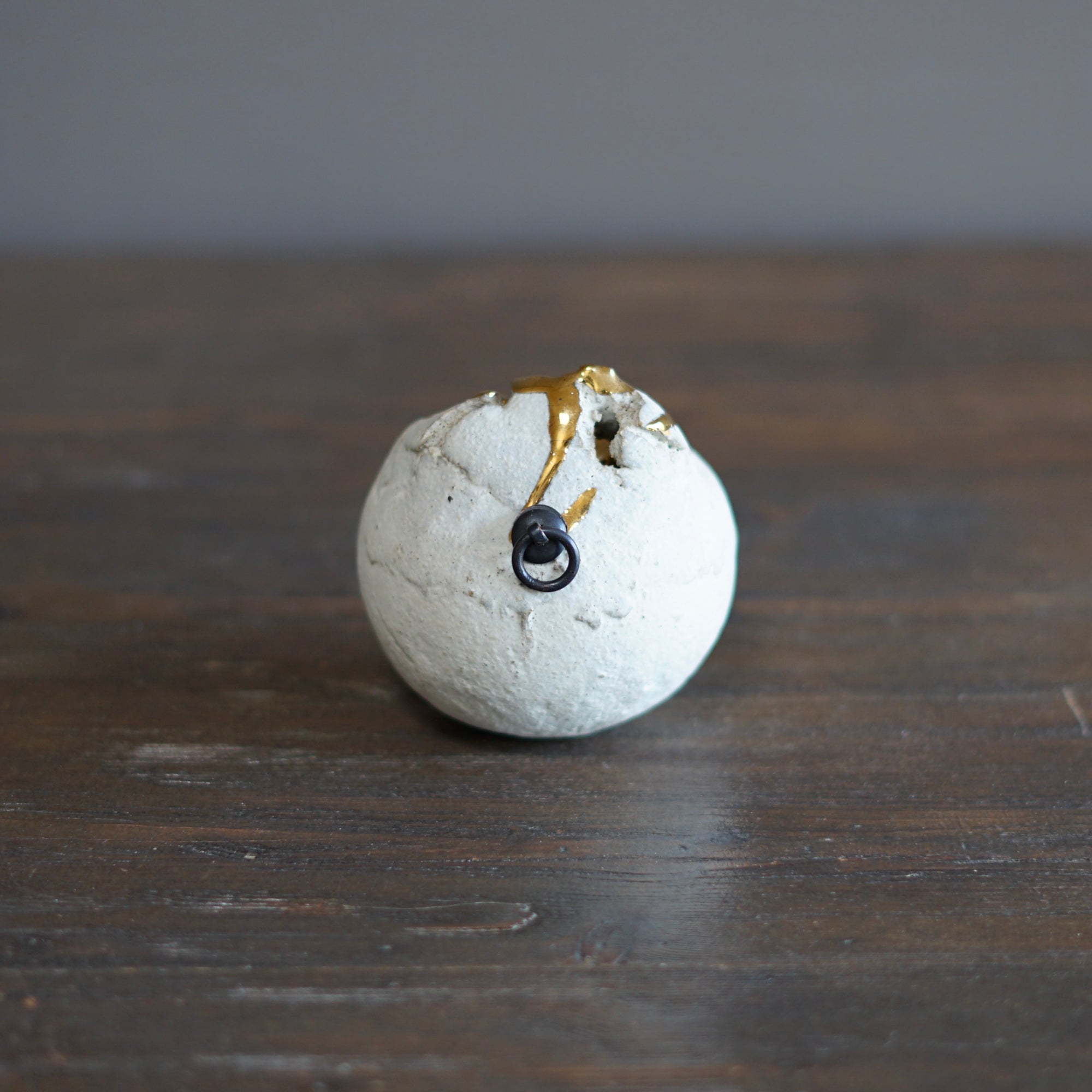 Gilded Cloud Hanging Flower Vase #HT464