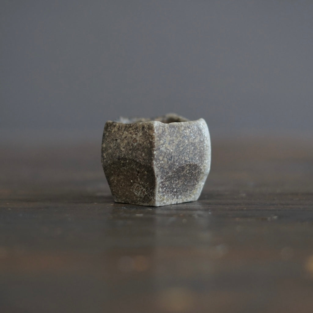 Sculpture GUINOMI Sake Cup #TR295