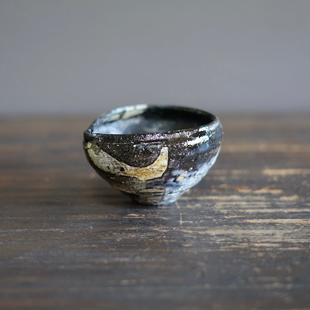 Gyokkaku Mashira Raku Spouted Bowl #AK59A