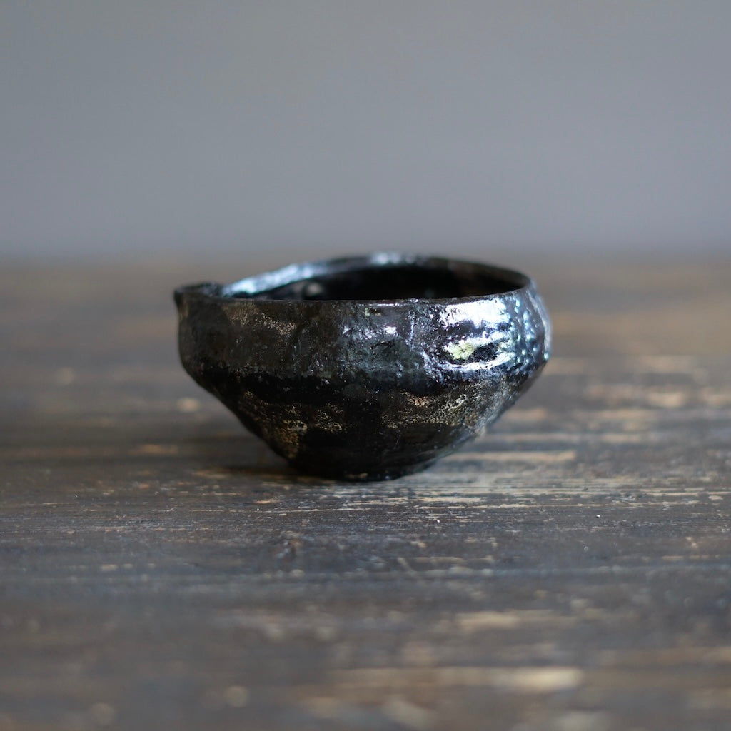 Gyokkaku Mashira Raku Spouted Bowl #AK59B