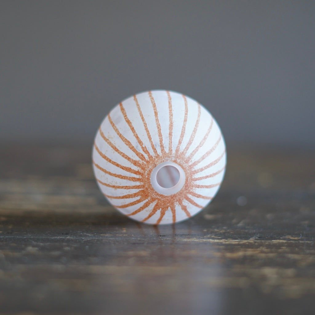 Round Ball Bud Vase Frosted Red Stripes #YY30C