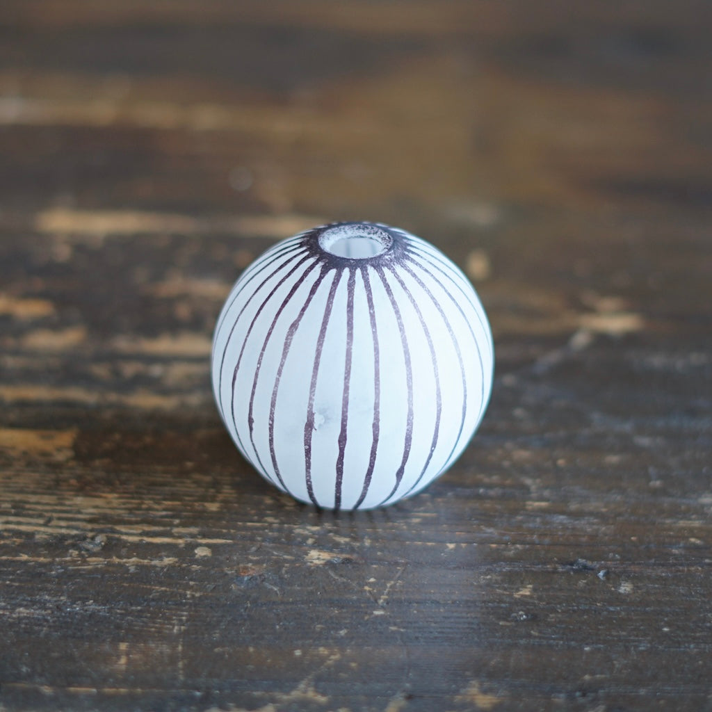 Round Ball Bud Vase Frosted Brown Stripes #YY32B