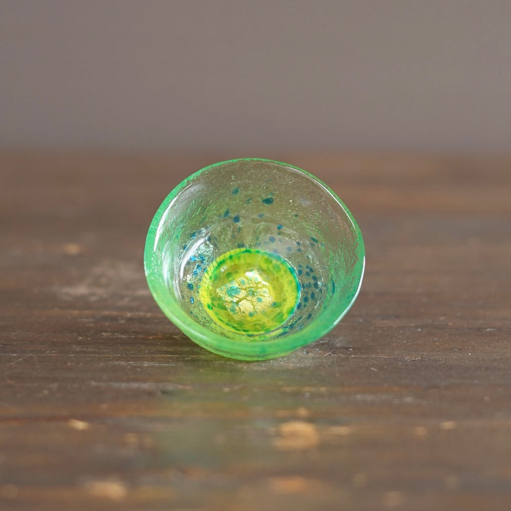 Green Petal GUINOMI Sake Cup #MZw9033