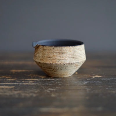 Izu Clay Slip Spouted Bowl #AK33E
