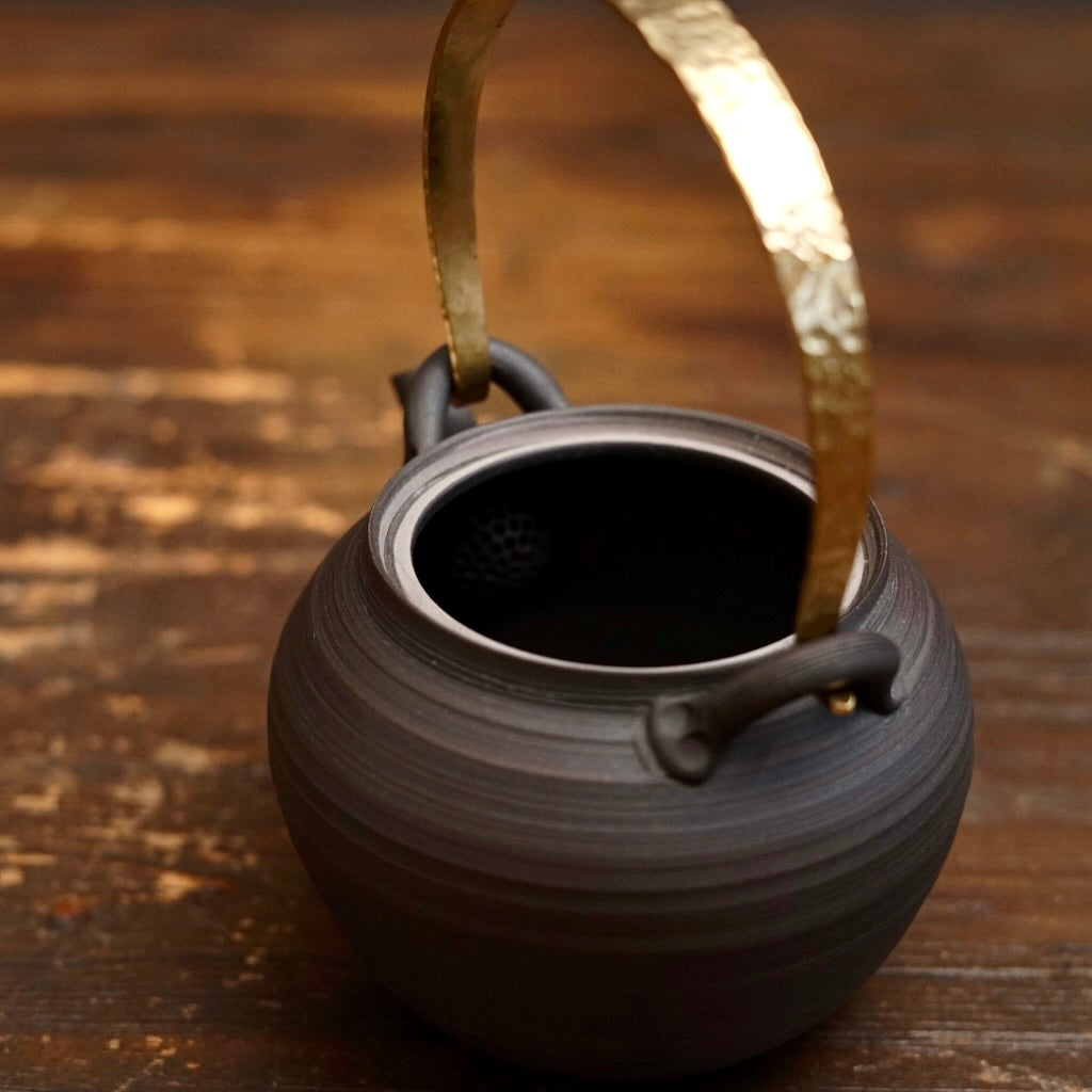 DOBIN Teapot #MH22