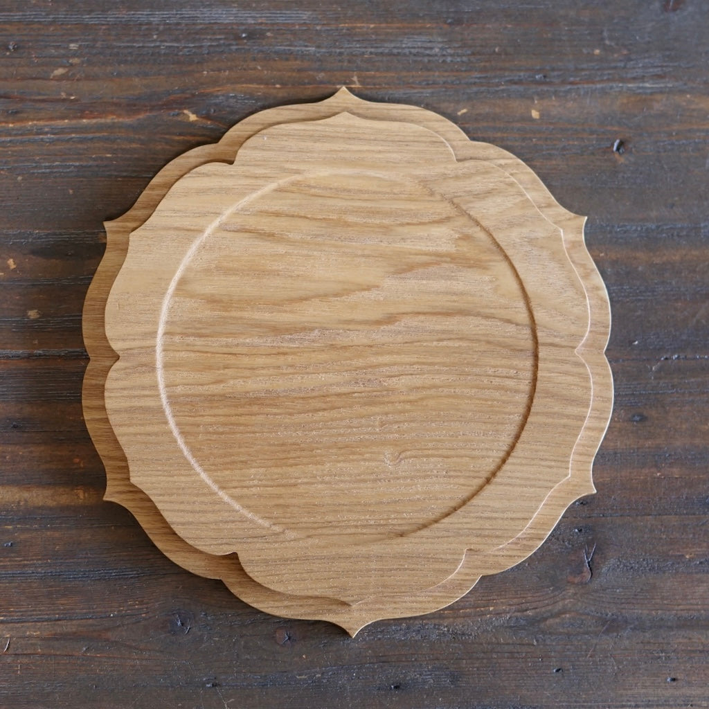 Scalloped Tea Tray #F21-119-02